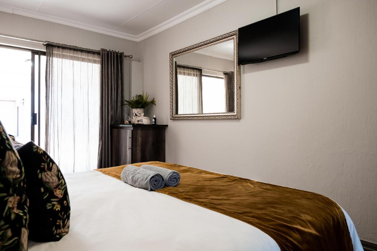 Villa Gracia Guesthouse Klerksdorp Exteriér fotografie