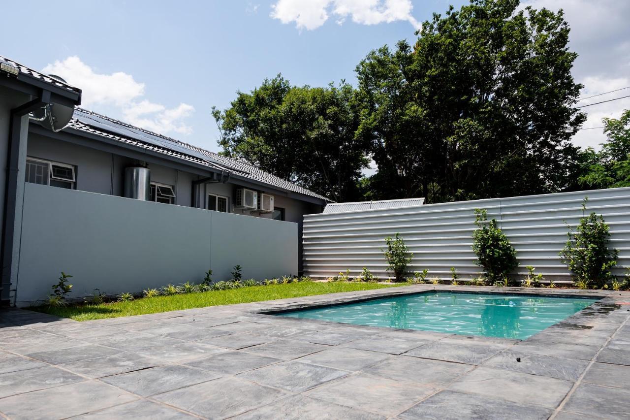 Villa Gracia Guesthouse Klerksdorp Exteriér fotografie